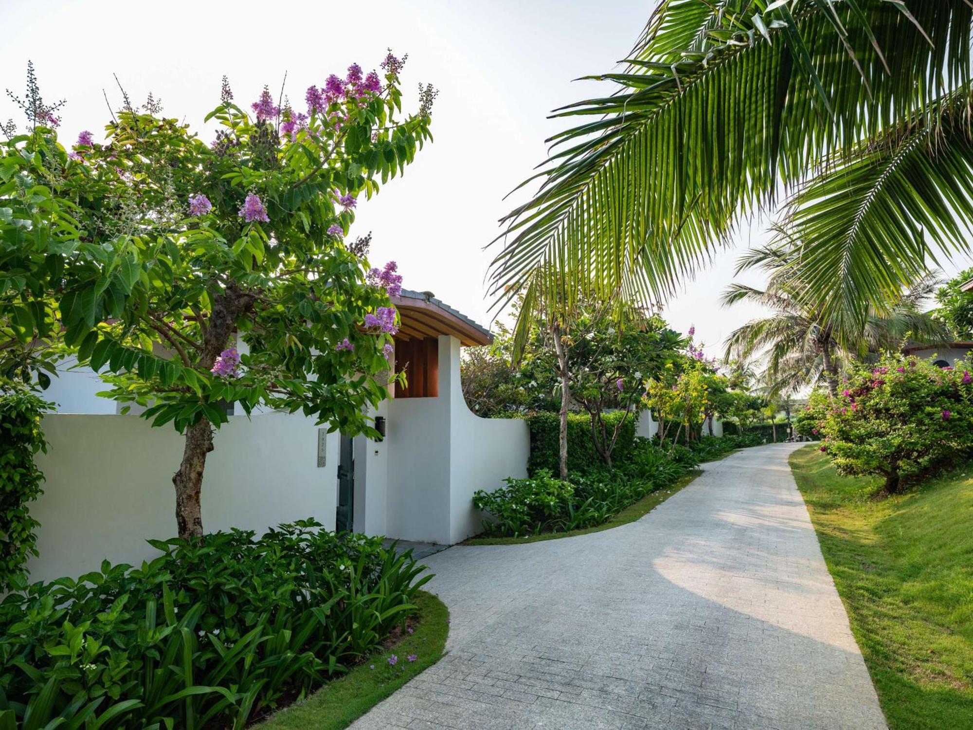 Radisson Blu Cam Ranh Mieu Ong