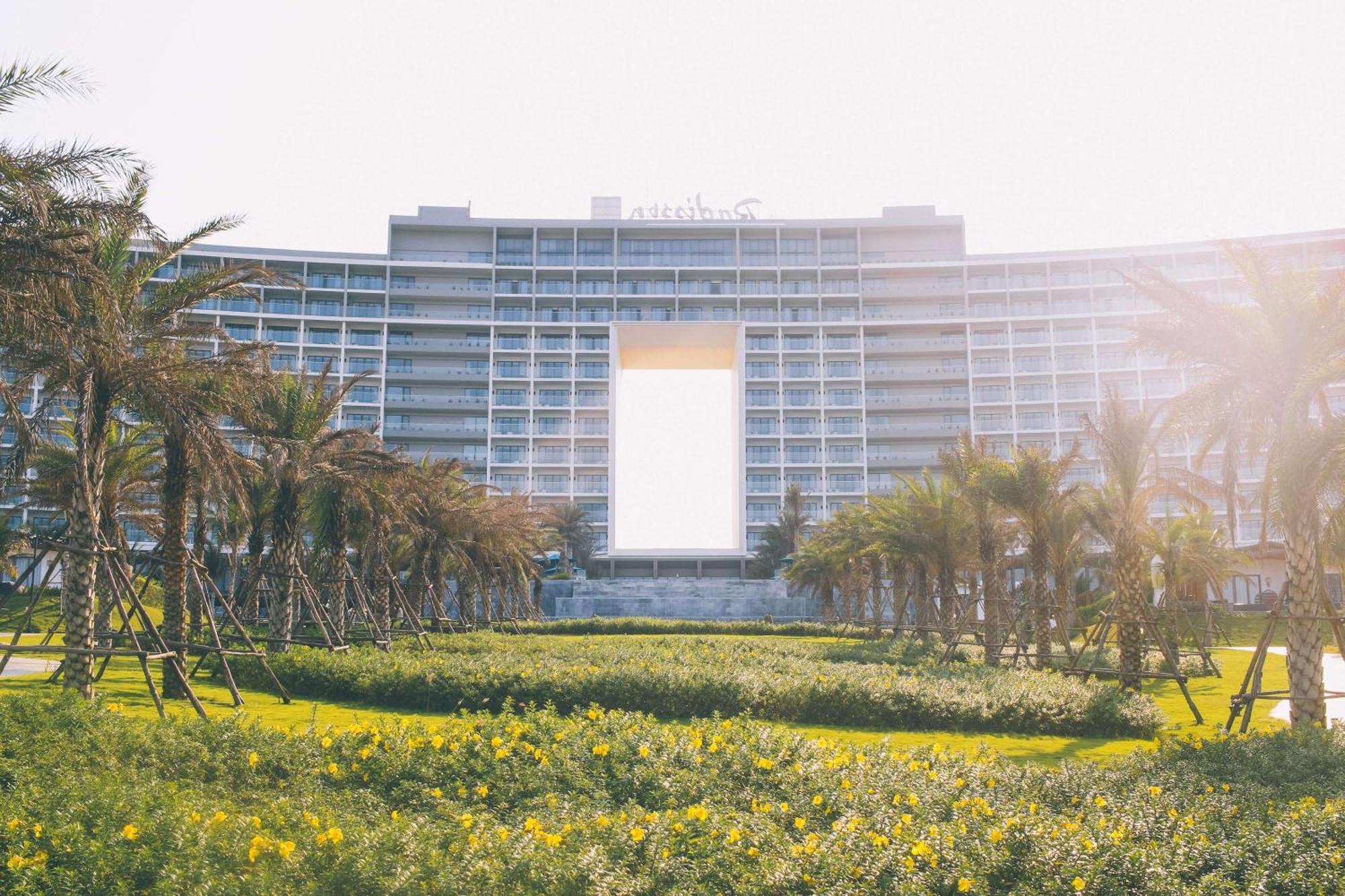 Radisson Blu Cam Ranh Station touristique 5*